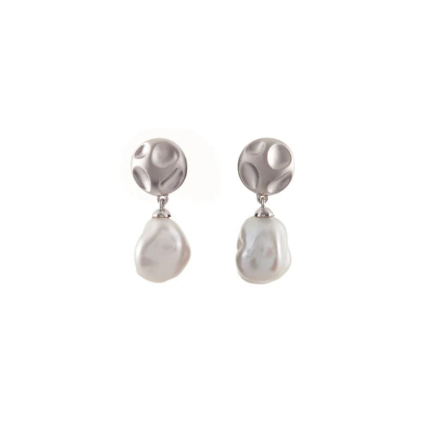 Sybella Khloe Keshi Pearl & Matte Silver Earrings