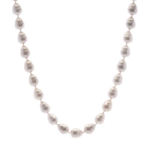 Sybella Classic Small Baroque White Pearl Short Necklace