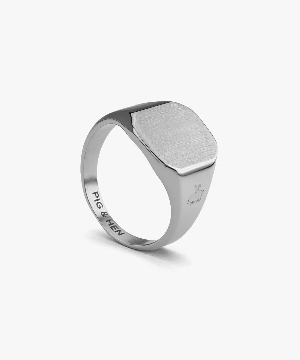 Pig & Hen Signet Ring Classic Silver